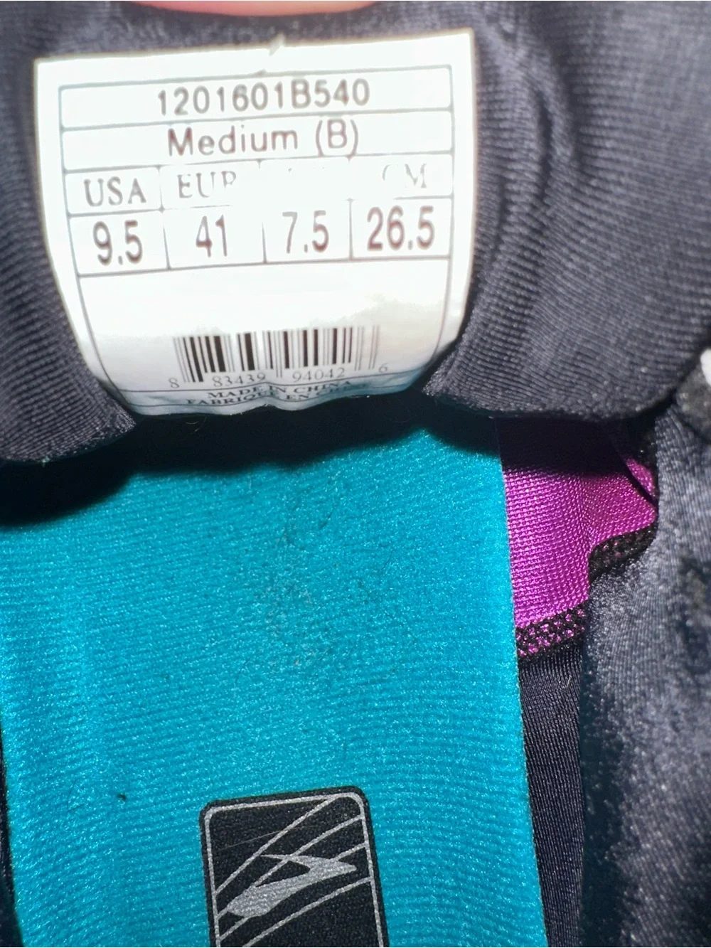 Brooks comfortable women